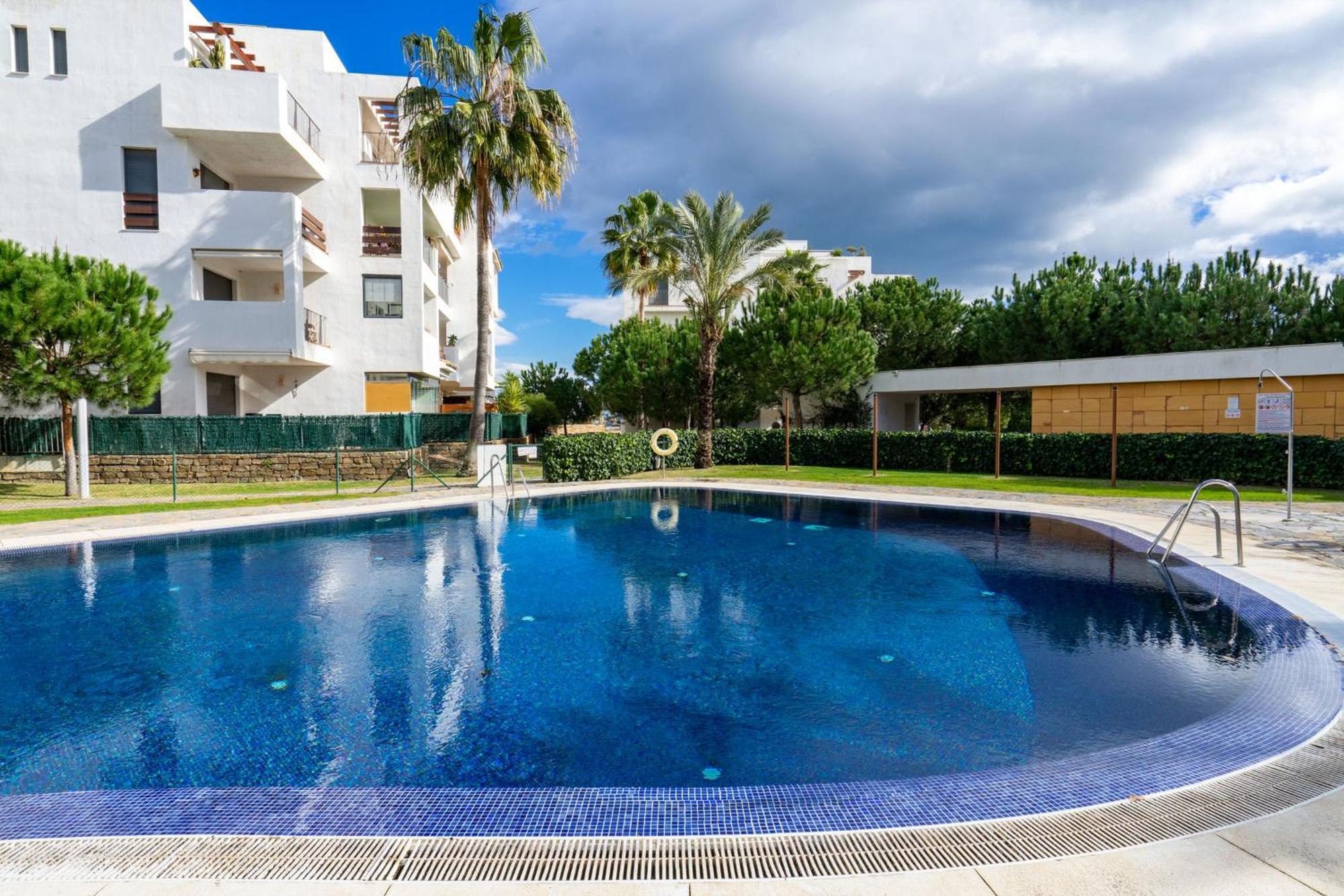 Alamar Poolfront Garden Apartment By Costarentals - Ref 46 Ла-Кала-де-Михас Экстерьер фото